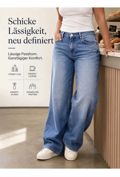Effortlessly Chic Wide-Leg Jeans