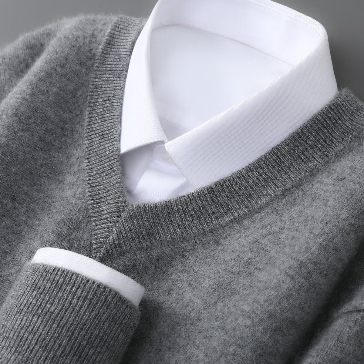 Mens Casual V-Neck Knit Sweater