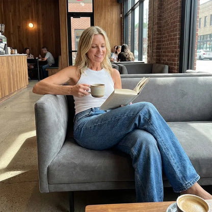Effortlessly Chic Wide-Leg Jeans